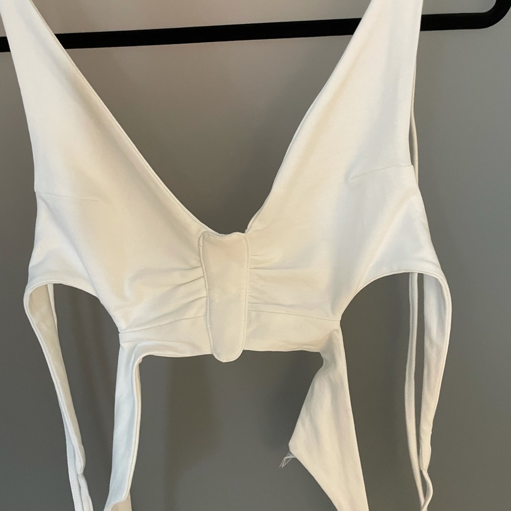Edikted white butterfly crop top